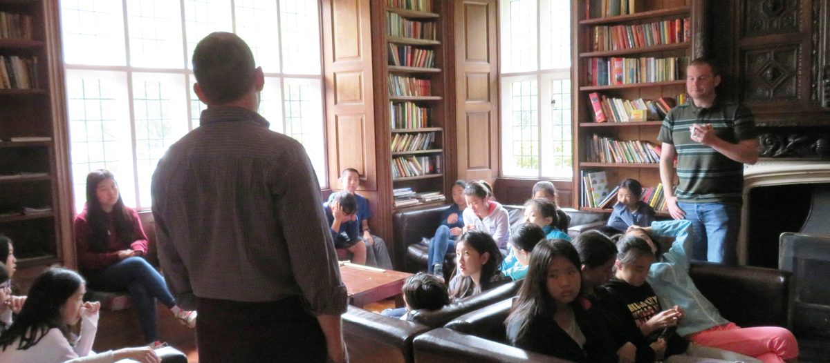 Morning briefing in the library